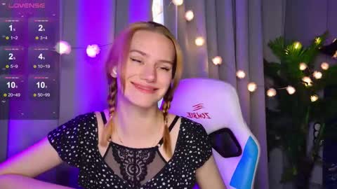 im Amy online show from September 20, 6:45 am