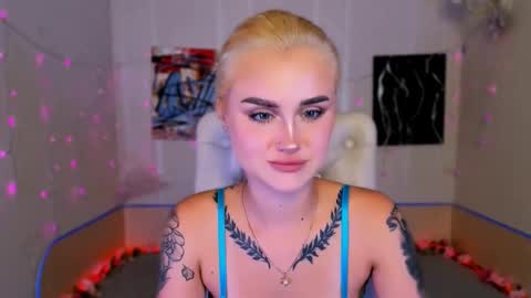 _ravena online show from October 19, 3:58 pm