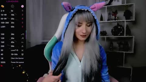 Rein online show from December 21, 5:39 pm