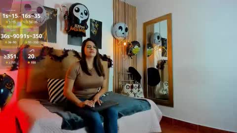 Snapshot of _samanthaa_foxx chatting on October 16, 12:41 pm SAMANTHA FOX online show from October 16, 12:41 pm