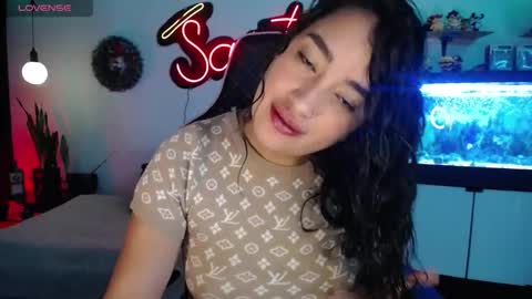  SantaLove  online show from December 30, 6:27 pm