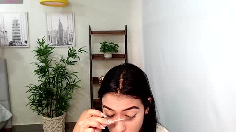 Sassy Girl online show from January 27, 6:09 pm