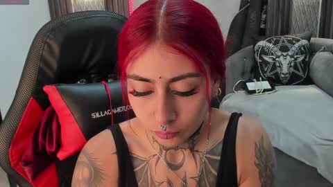 Selene online show from January 31, 3:11 pm