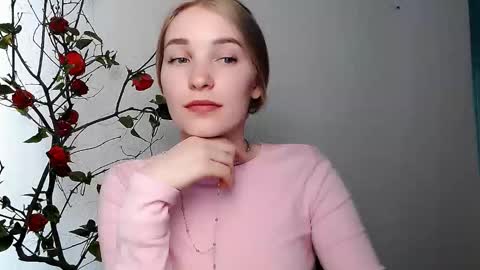 Rachel online show from March 27, 2:18 pm