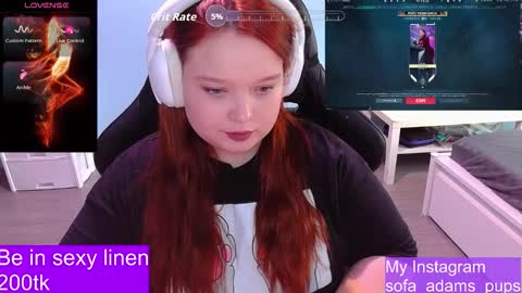 Snapshot of _sofia_adam_ chatting on September 19, 7:51 am pups online show from September 19, 7:51 am
