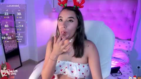 Sophie  online show from December 22, 8:34 pm