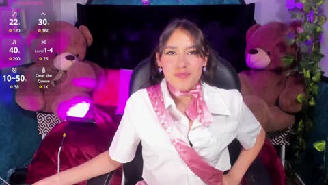 Sophie  online show from January 19, 6:32 pm