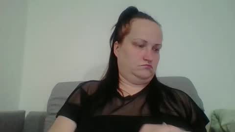 Melisa online show from November 13, 6:40 pm