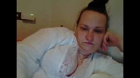Snapshot of _squirty_pussyyy_ chatting on February 26, 7:08 pm Melisa online show from February 26, 7:08 pm