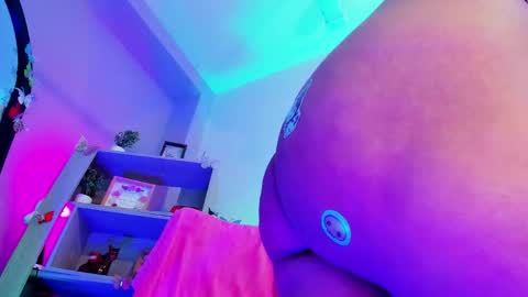Snapshot of _sweet_kuromi chatting on September 24, 6:12 am Kuromi online show from September 24, 6:12 am