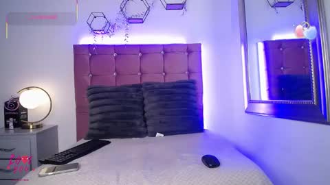 Snapshot of _sweet_sinner__ chatting on October 6, 10:25 pm _sweet_sinner__ online show from October 6, 10:25 pm