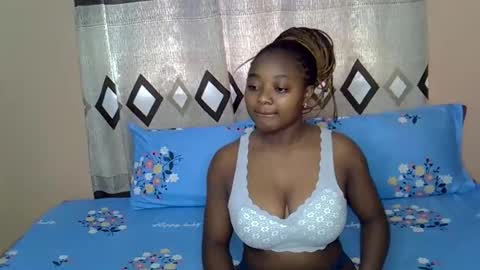 dee online show from March 1, 11:32 am