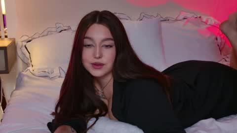 _tessa_may_ online show from November 29, 1:09 am