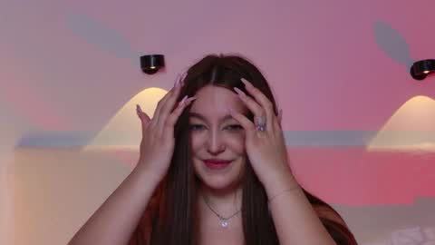 _tessa_may_ online show from December 1, 1:20 am