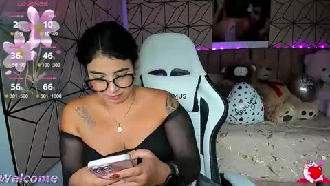 vane online show from September 18, 8:51 pm