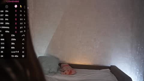 Viola online show from March 19, 7:18 pm