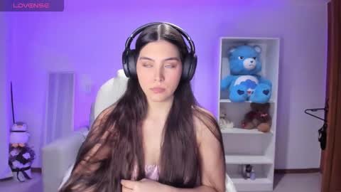 Fernanda  online show from November 25, 7:43 am