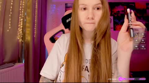 Snapshot of _witch__ chatting on January 18, 7:59 am Enni online show from January 18, 7:59 am