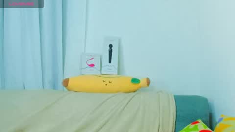 _yourcherrybomb online show from January 23, 4:19 am