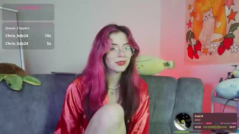 _yourcherrybomb online show from March 7, 9:27 am