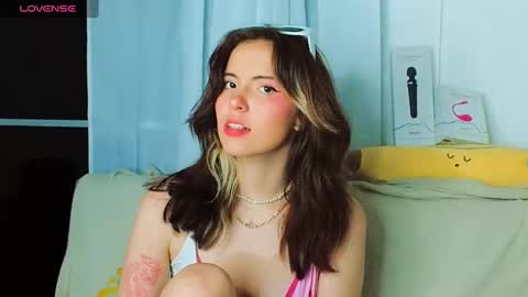 _yourcherrybomb online show from January 19, 1:53 am