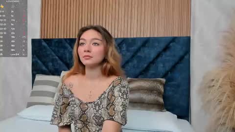 Daniela Brown online show from February 13, 11:39 am