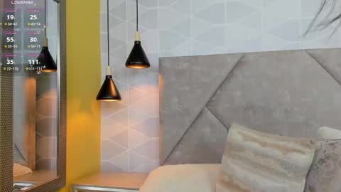 Daniela Brown online show from September 30, 12:11 pm