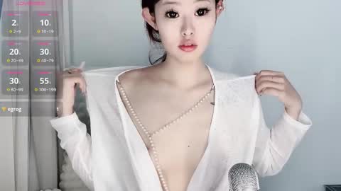 a_sweet_168_m online show from June 6, 1:01 am