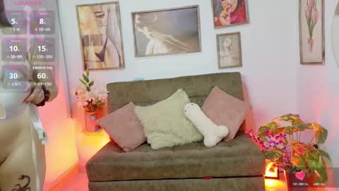 Aamy  online show from November 3, 12:03 am