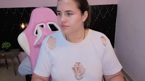 Abby Lee  online show from April 13, 8:31 pm