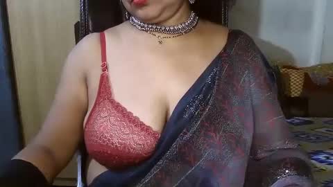 Snapshot of aaradhya_sexy_88 chatting on December 4, 8:01 am aaradhya_sexy_88 online show from December 4, 8:01 am