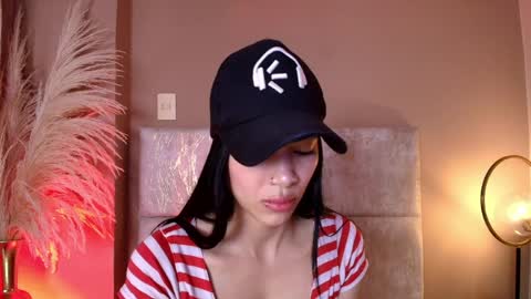 Abbie Joness online show from April 7, 11:56 am