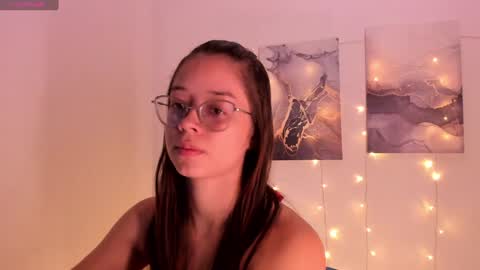 Snapshot of abby_excitease chatting on December 31, 3:53 pm I want to make you addicted to me online show from December 31, 3:53 pm