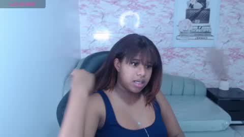 Snapshot of abby_t_ chatting on September 30, 2:50 am abby online show from September 30, 2:50 am