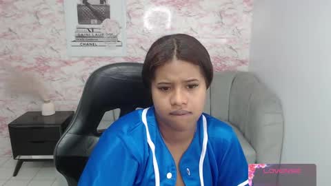 Snapshot of abby_t_ chatting on September 27, 3:03 am abby online show from September 27, 3:03 am