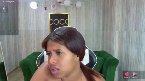 Snapshot of abby_t_ chatting on October 21, 2:37 am abby online show from October 21, 2:37 am