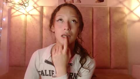 Snapshot of abbycutecs chatting on September 22, 2:04 pm abbycute online show from September 22, 2:04 pm
