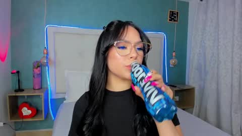 Abby Dixon  online show from March 7, 12:26 am