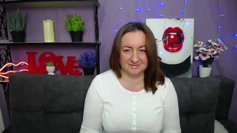 abbytaylorr online show from March 12, 7:24 am