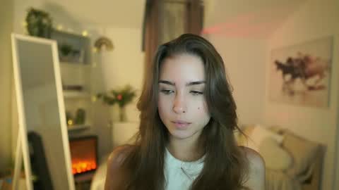 Snapshot of abella_danger_x chatting on October 13, 9:01 am abella_danger_x online show from October 13, 9:01 am