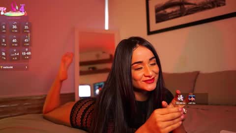 Abigail online show from January 6, 6:00 pm