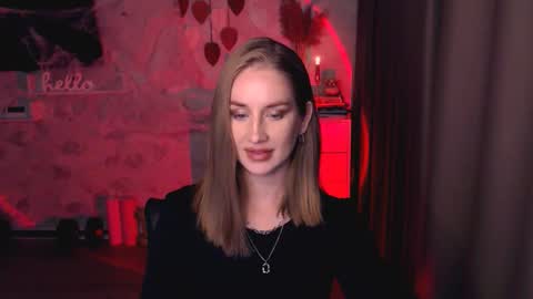 Anna online show from October 30, 7:04 pm