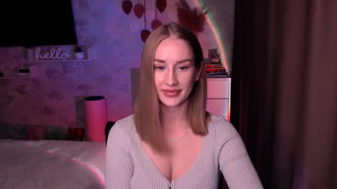 Anna online show from September 18, 5:44 pm