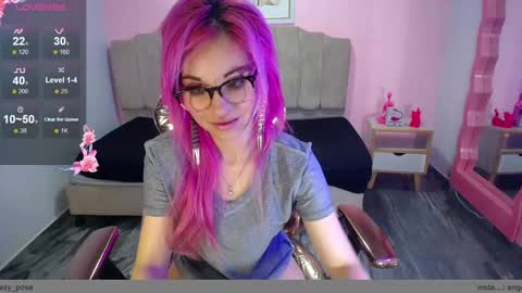 abril_ch_ online show from October 14, 11:02 am