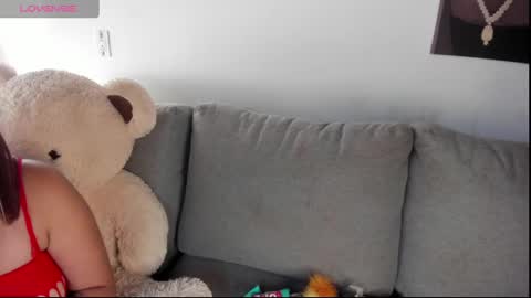 Snapshot of abril_dash chatting on January 23, 2:07 pm Abril online show from January 23, 2:07 pm