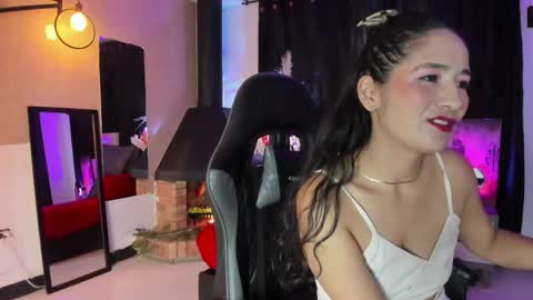 Abril online show from May 13, 2:56 pm