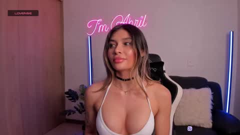 Snapshot of abril_w18 chatting on January 23, 1:41 am My name is Alexa. Please say hello I like to chat with you. If you have requests please use tip online show from January 23, 1:41 am