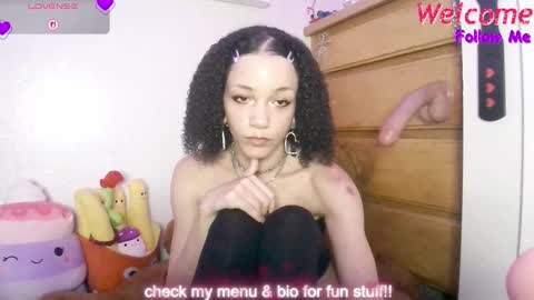 Peach online show from November 25, 4:14 am