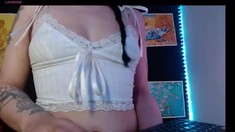 Absenta vert online show from June 13, 12:41 am