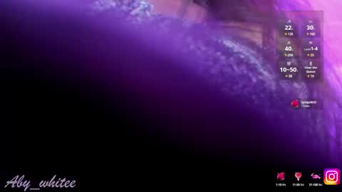 Snapshot of aby_whitee chatting on January 7, 3:35 am Aby online show from January 7, 3:35 am